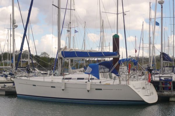 Beneteau Oceanis 393