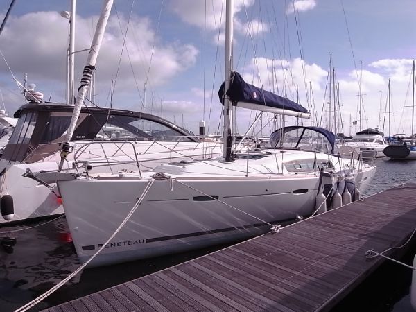 Beneteau Oceanis 40