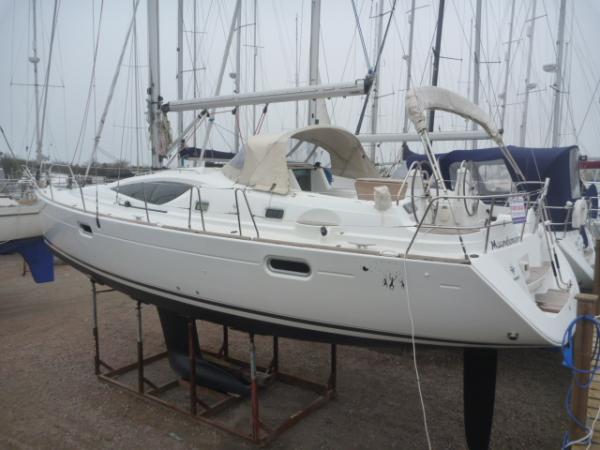 Jeanneau Sun Odyssey 42DS - Moondancer