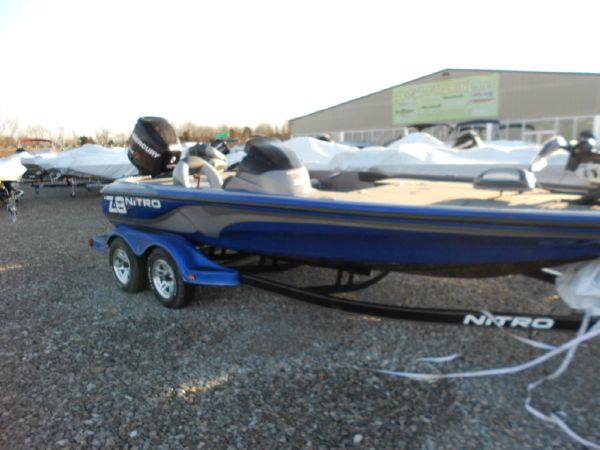 2012 Nitro Z-8
