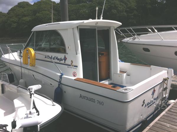 Beneteau Antares 760