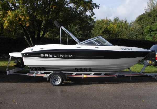 Bayliner 185 Bowrider
