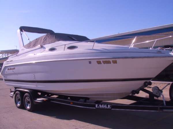 2000 Wellcraft 2600 Martinique
