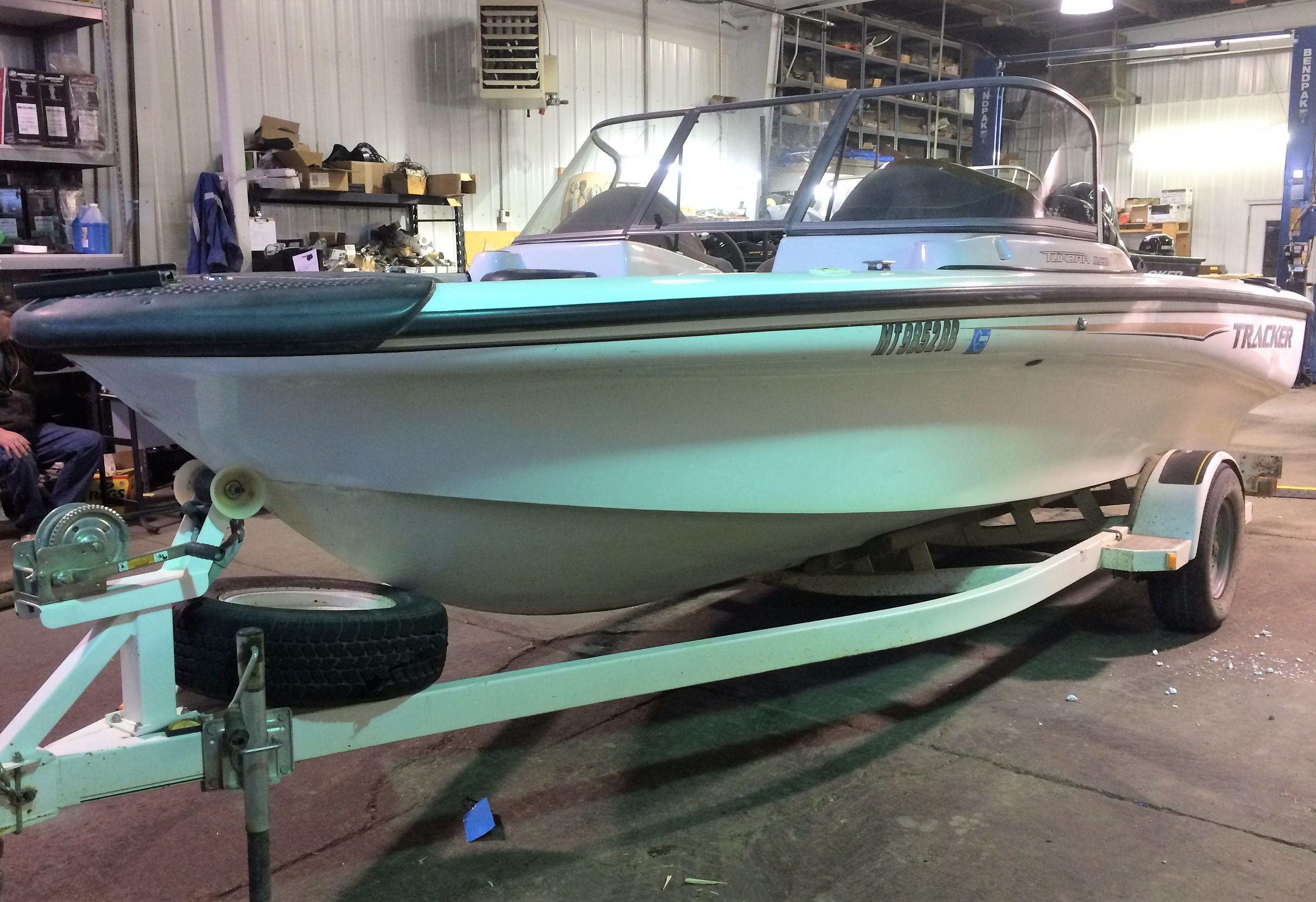 Tracker Tundra 18 DC Bass Boats Used in Minot, ND, 58701 US