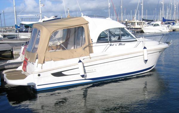 Beneteau Antares 6