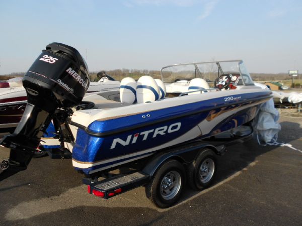 2012 Nitro 290 Sport