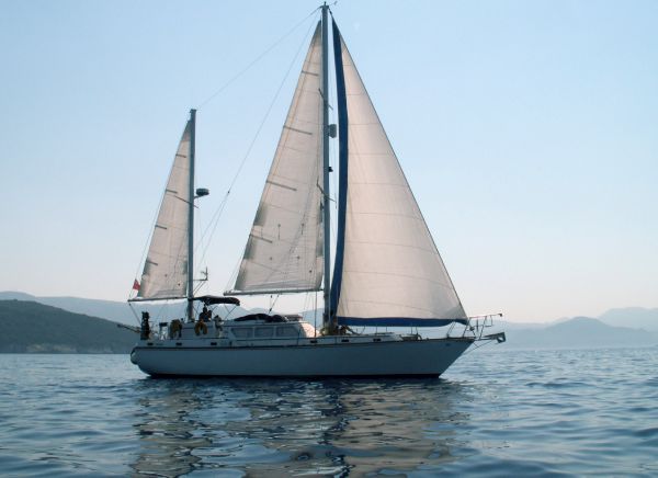 Gulfstar 47 Sailmaster