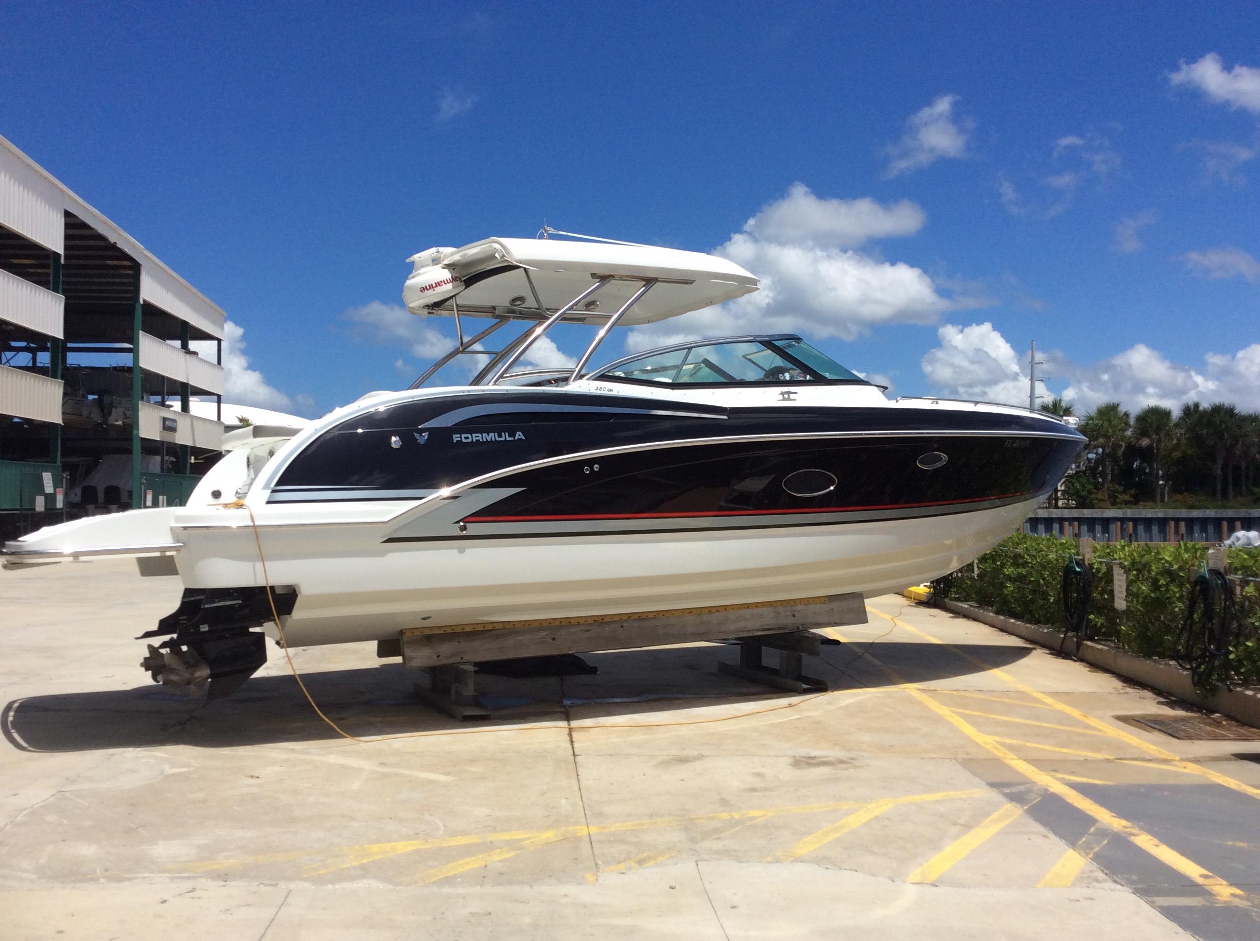 35-formula-formula-350-cbr-2014-marco-island-denison-yacht-sales