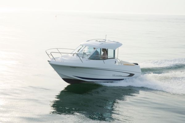 Beneteau Antares 580