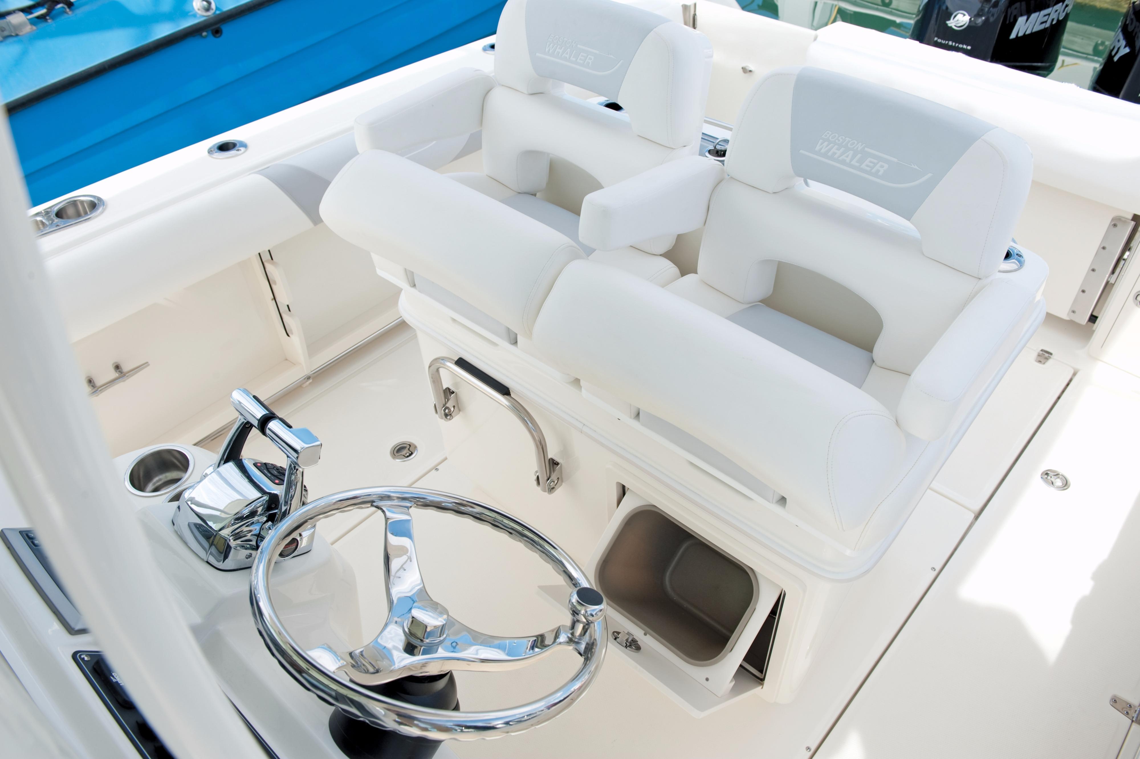 24' Boston Whaler, Listing Number 100752392, - Photo No. 30