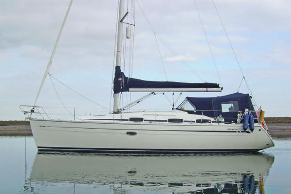 Bavaria 37
