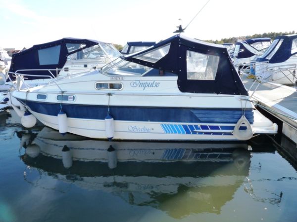 Sealine 215