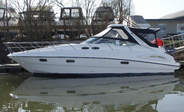 Sealine S38