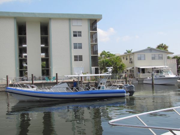 SAFE BOATS Apostle
