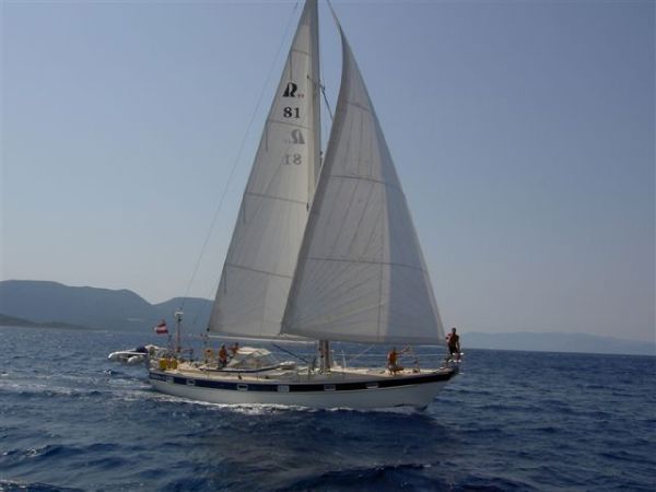 Hallberg-Rassy 49