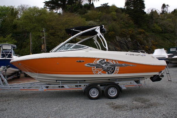 Sea Ray 230 Select Fission Sea Ray 230 Select Fission