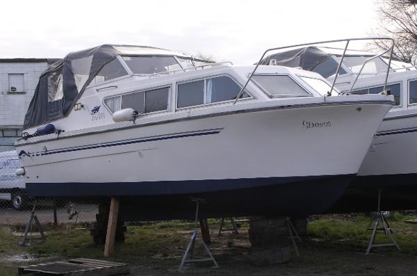Viking 26 wide beam