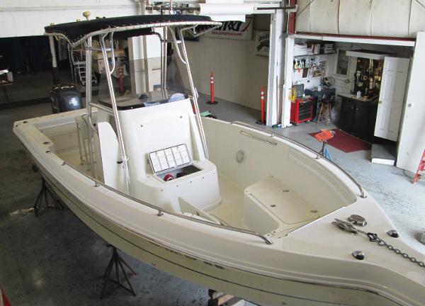 230 Center Console