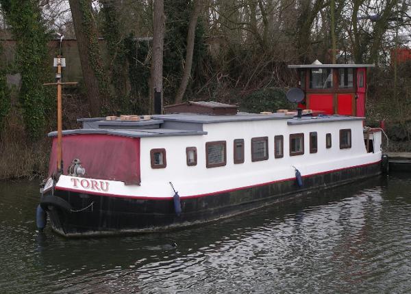 Arkwright Barge