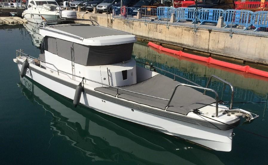 Axopar 28 Aft Cabin Boat For Sale