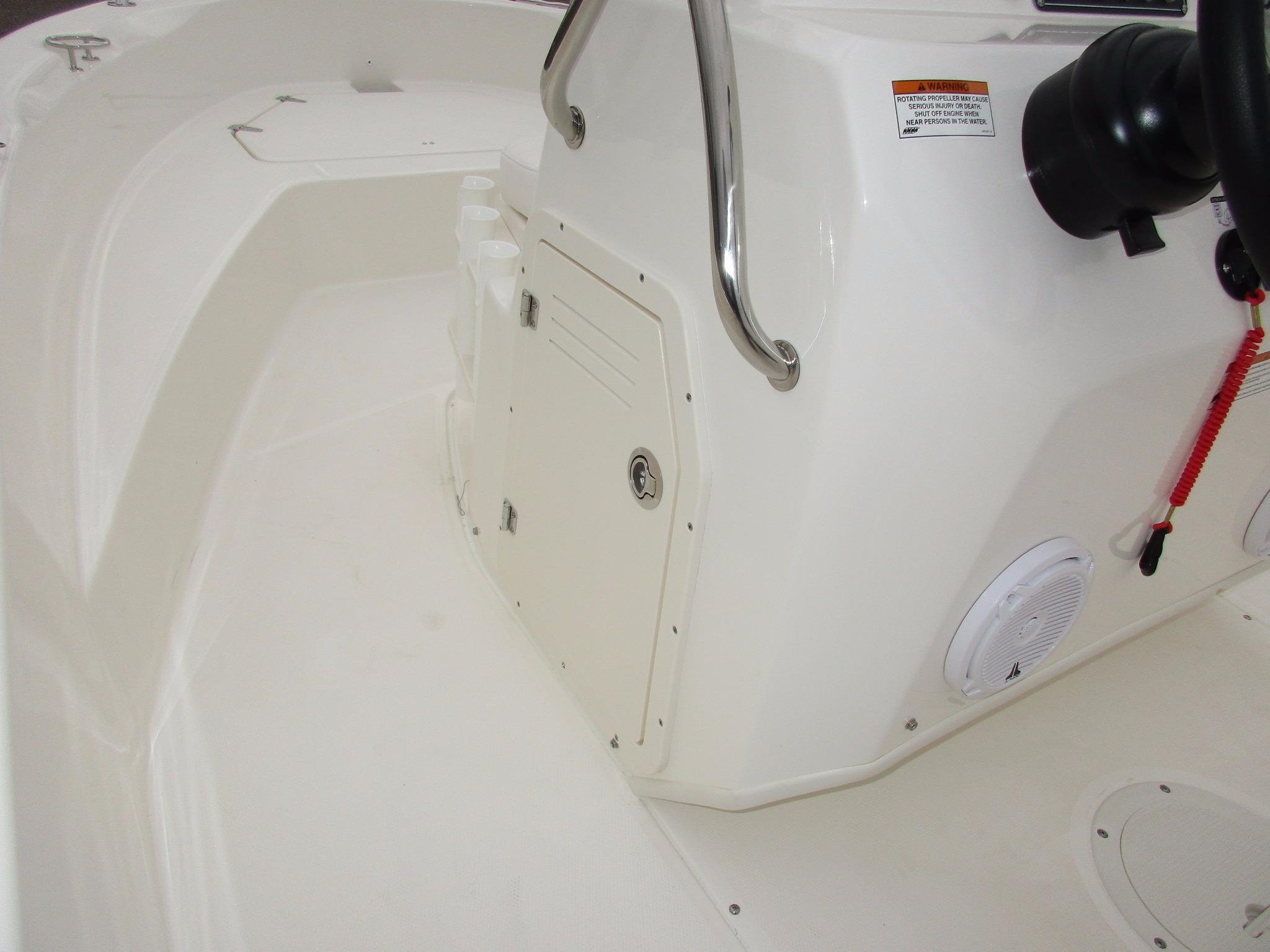 18' Boston Whaler, Listing Number 100759808, Image No. 15