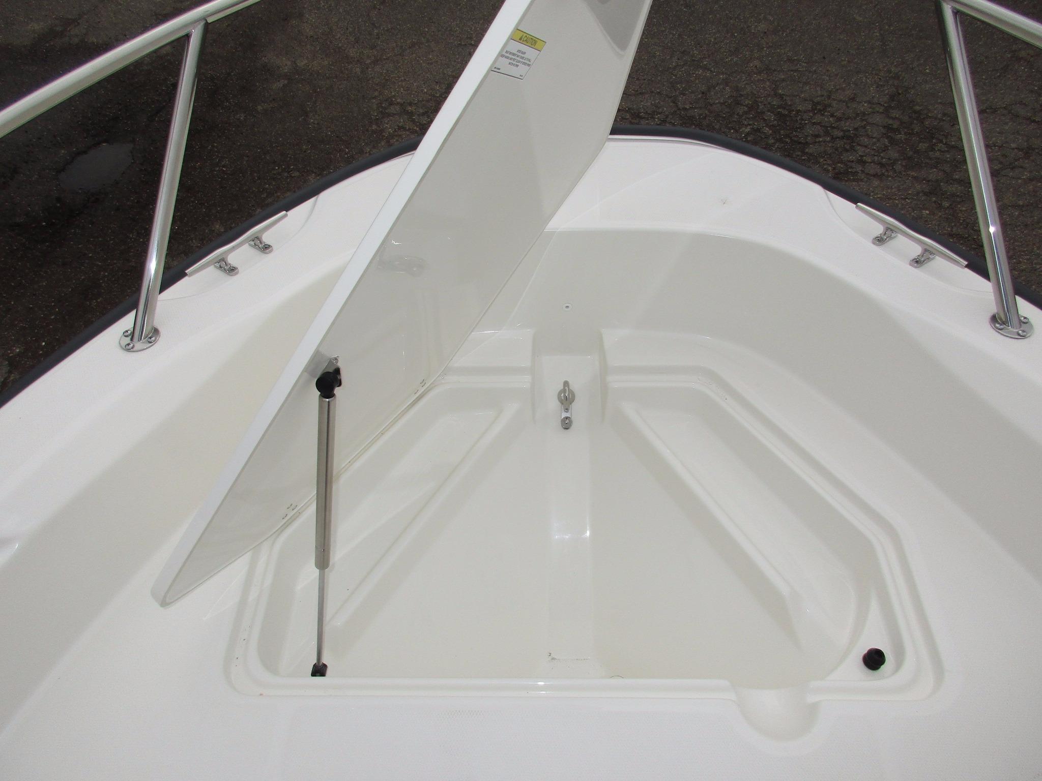 18' Boston Whaler, Listing Number 100759808, Image No. 20