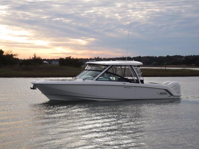 32' Boston Whaler, Listing Number 100759810, Image No. 3