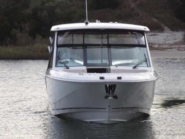 32' Boston Whaler, Listing Number 100759810, - Photo No. 5