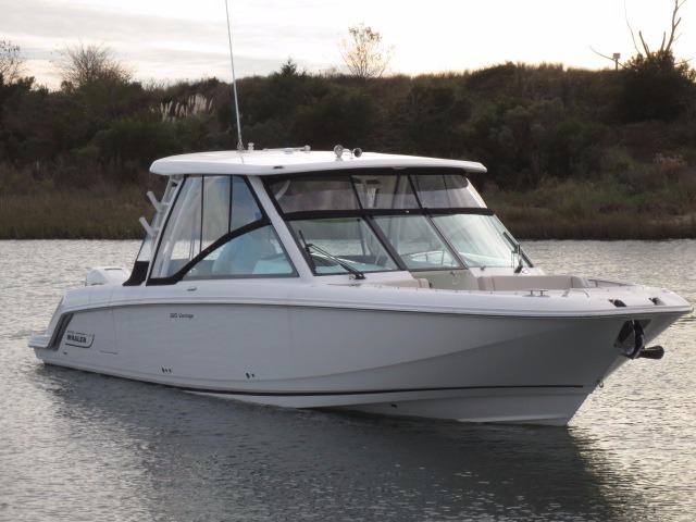 32' Boston Whaler, Listing Number 100759810, - Photo No. 6