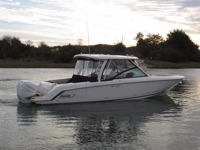 32' Boston Whaler, Listing Number 100759810, - Photo No. 8
