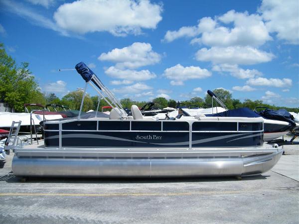 2011 South Bay 522sl