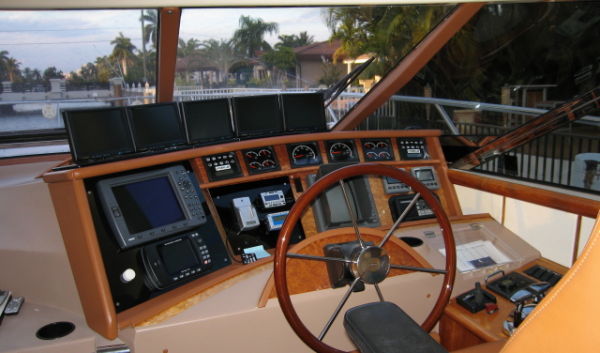 Helm Electronic
