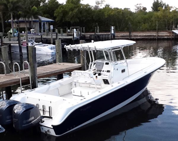 Edgewater 318CC