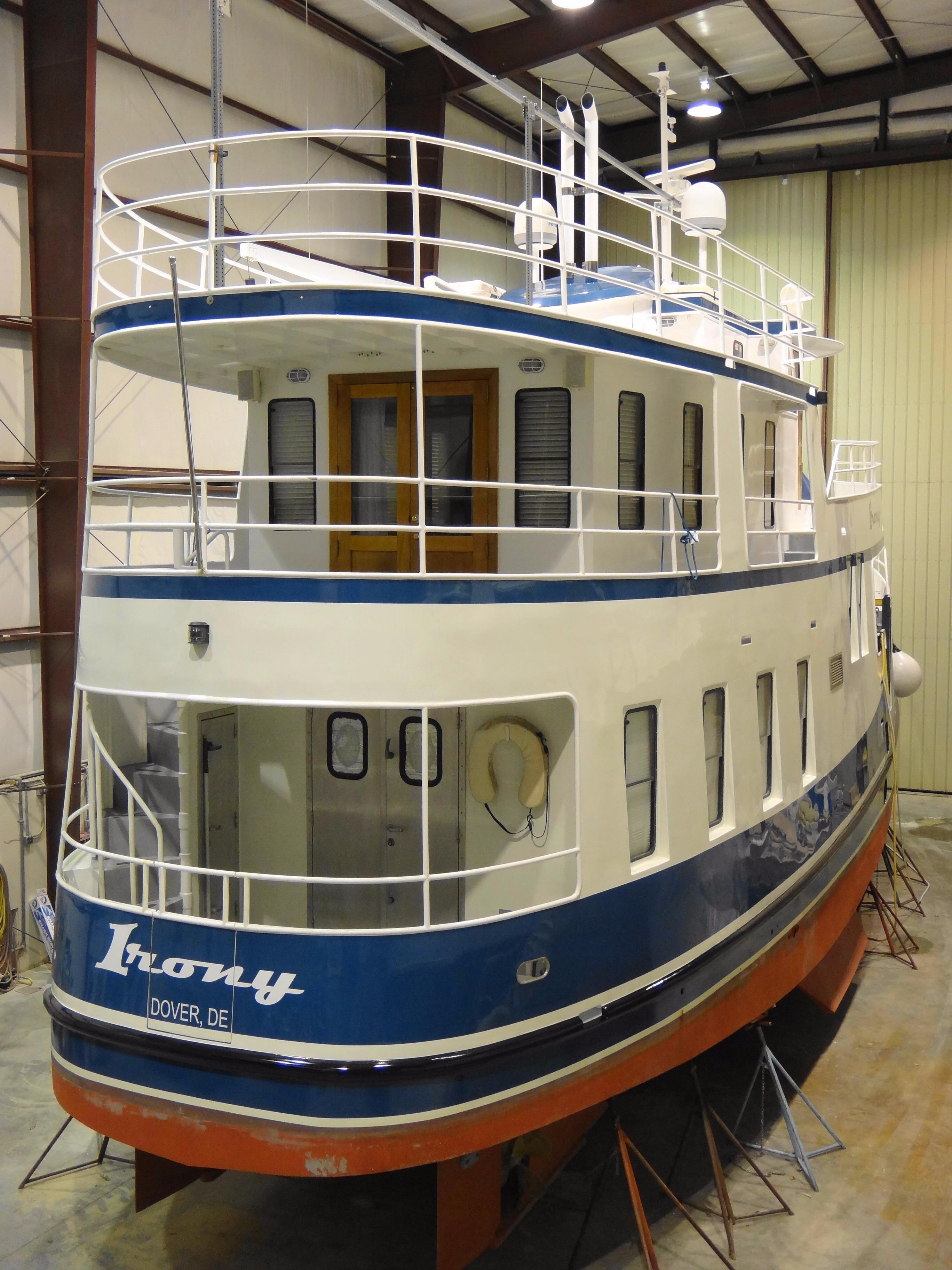 60 Florida Bay Coaster 2000 Irony For Sale in Grasonville, Maryland, US Denison Yacht Sales