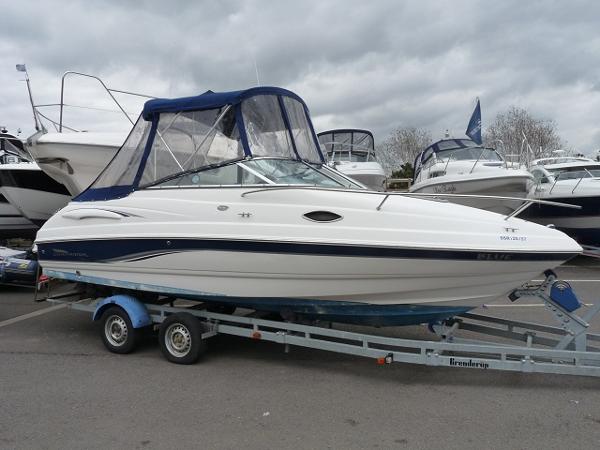Chaparral 215