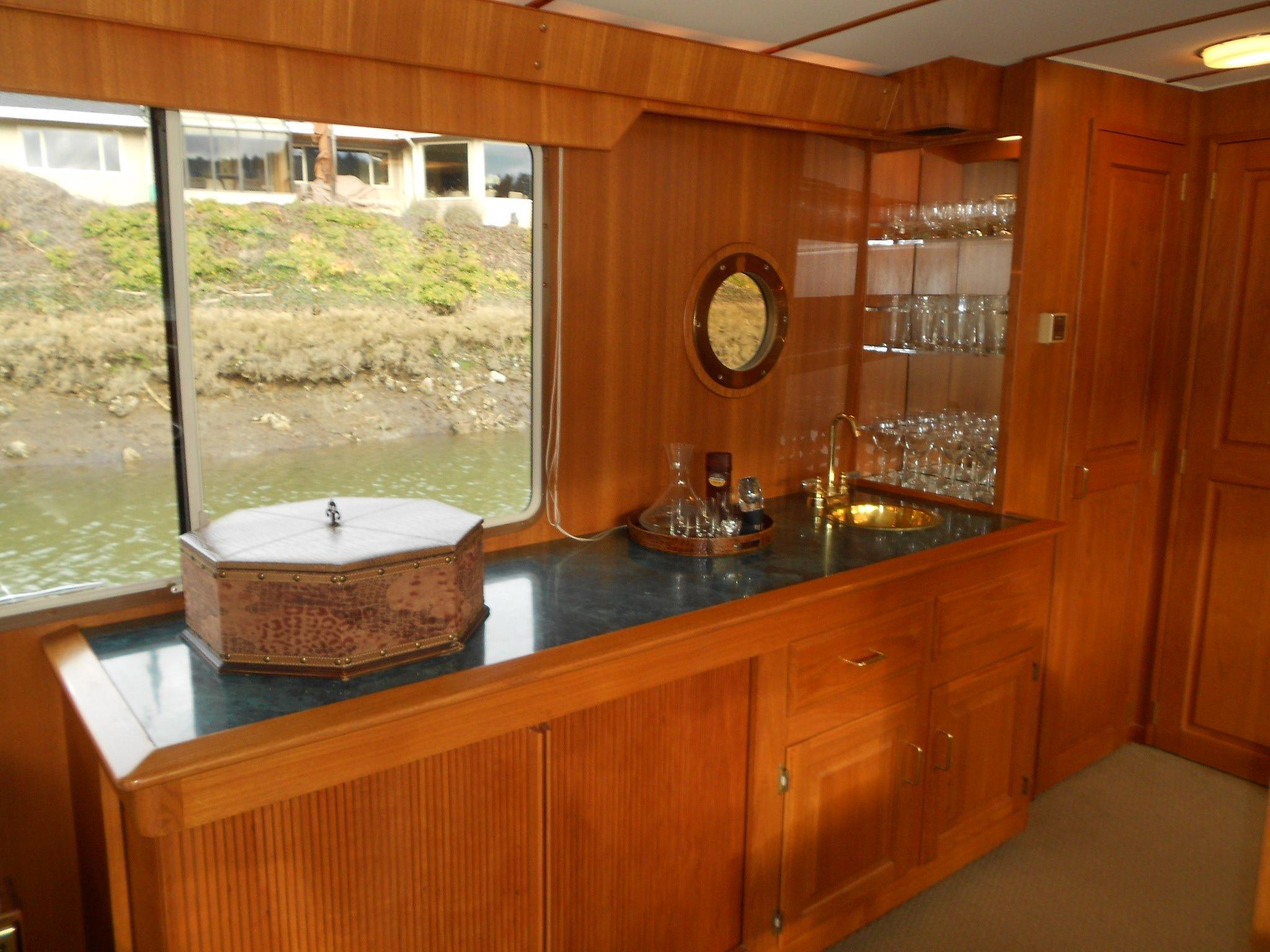 61 Tollycraft 1991 For Sale in LaConner, Washington, US Denison Yacht