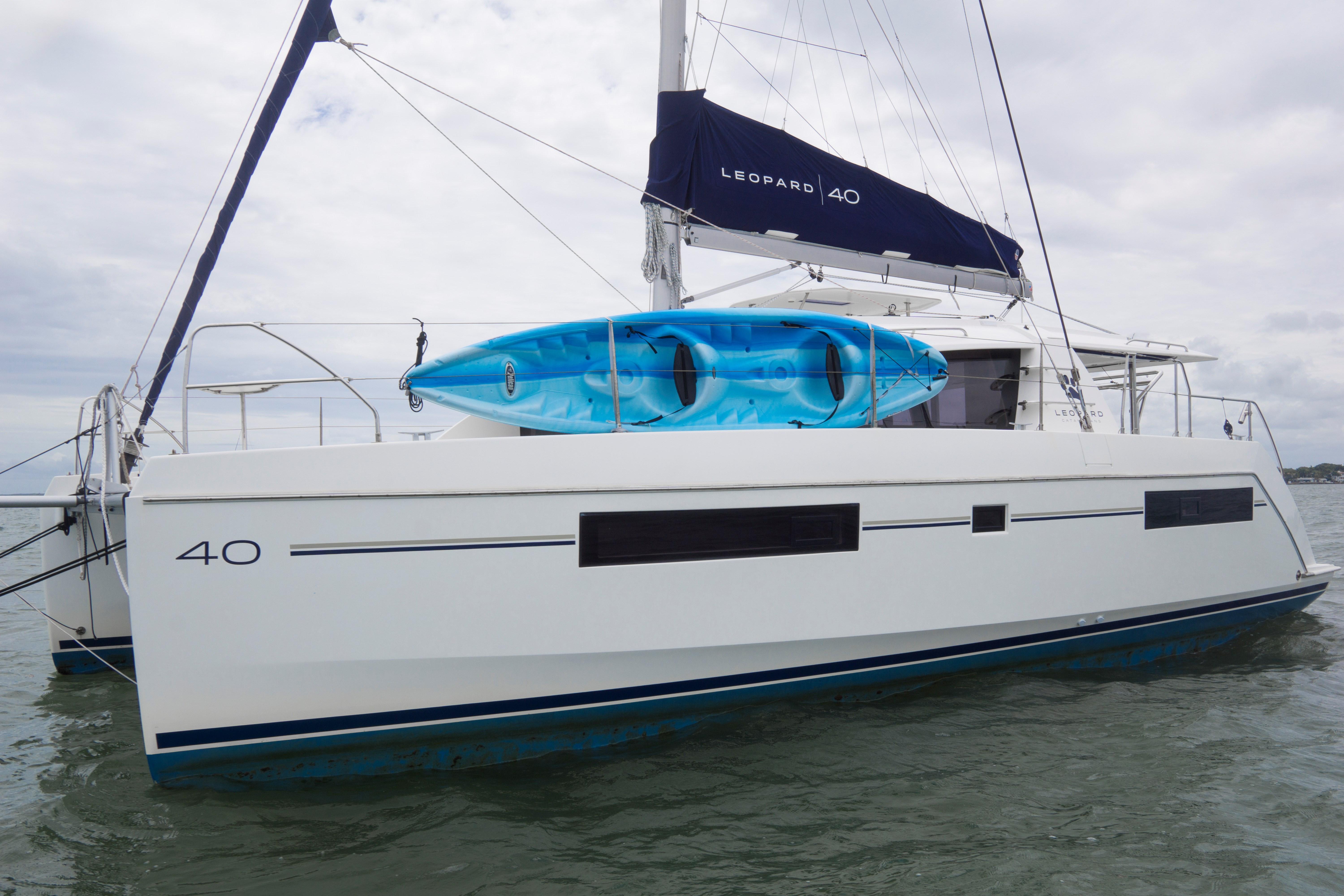 Robertson and Caine Leopard 40 Owners Version Sailing Catamaran LunaSea for sale | Leopard Brokerage