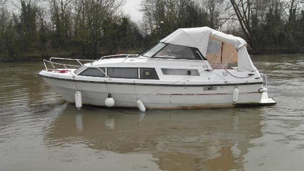 Marex 7.7 Consul