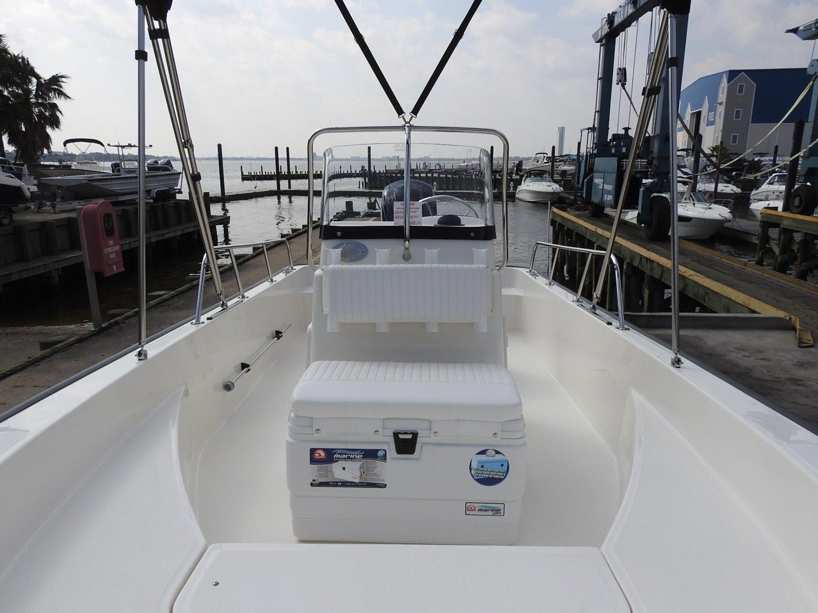 17' Boston Whaler, Listing Number 100758531, - Photo No. 9