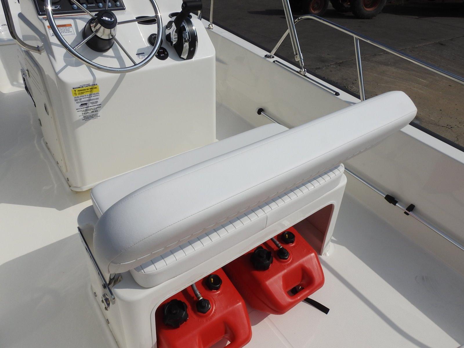 17' Boston Whaler, Listing Number 100758531, - Photo No. 12