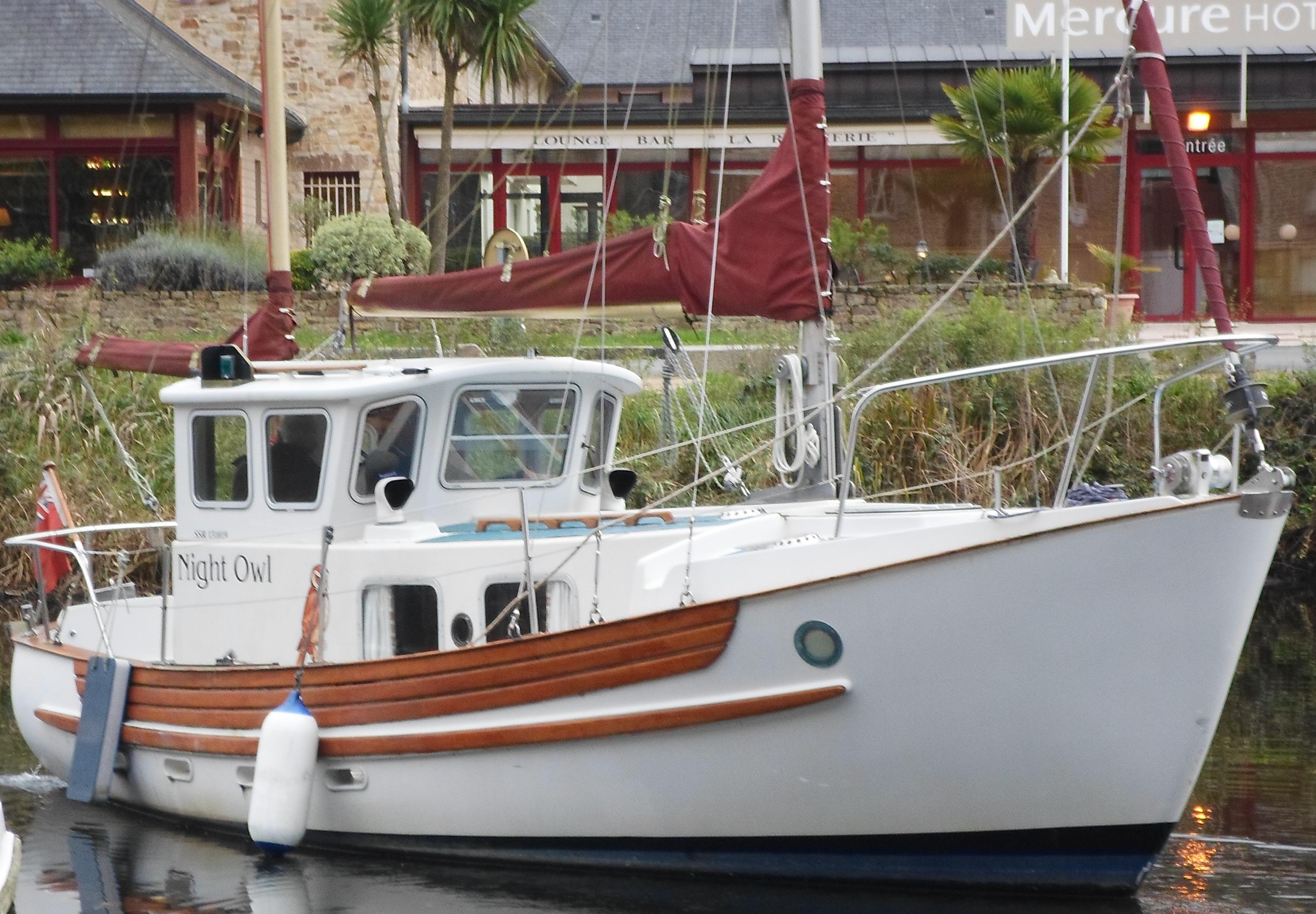 Fisher 25 boat for sale