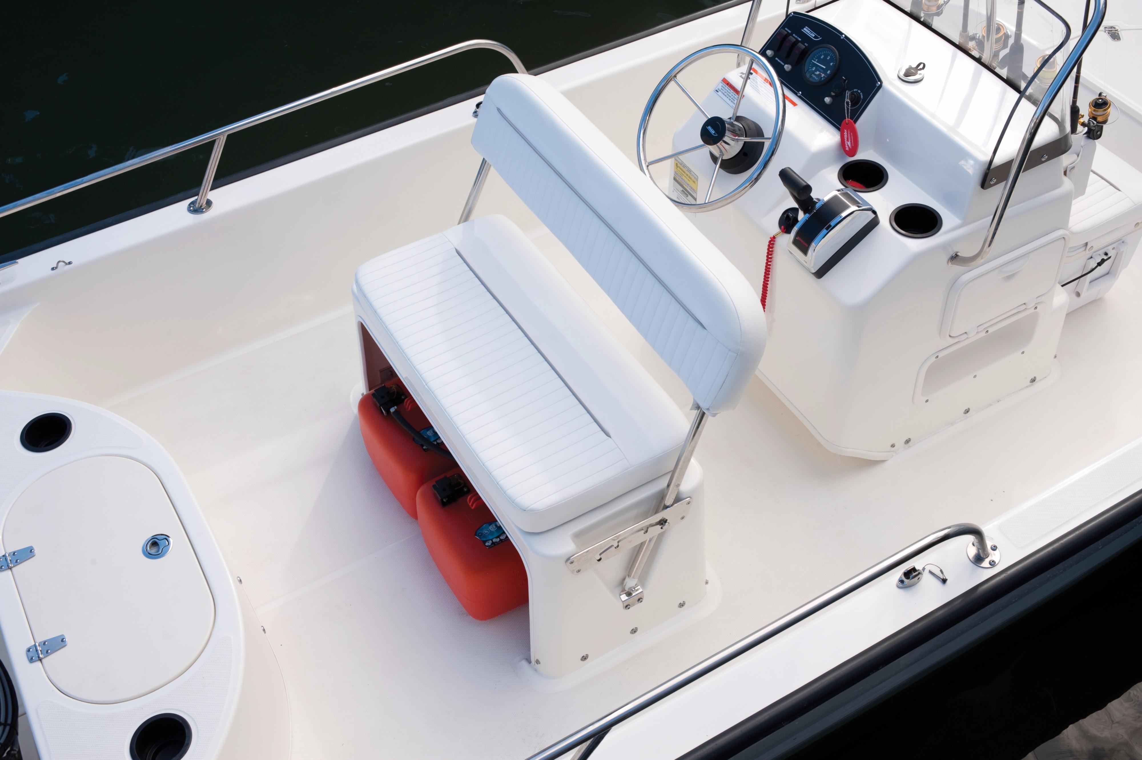 15' Boston Whaler, Listing Number 100752640, Image No. 9