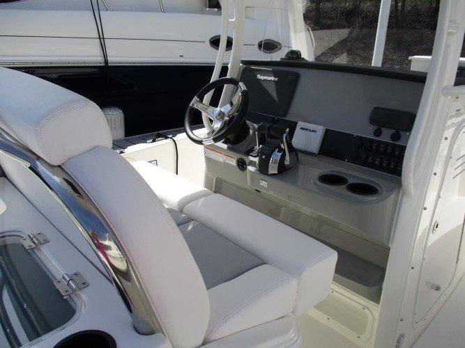 27' Boston Whaler, Listing Number 100762376, - Photo No. 17
