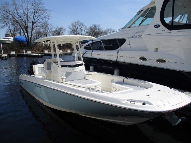 27' Boston Whaler, Listing Number 100762376, - Photo No. 1