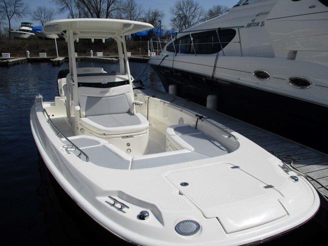 27' Boston Whaler, Listing Number 100762376, - Photo No. 30