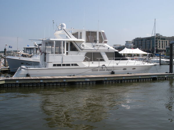 President Enclosed Bridge Cockpit Motor Yacht