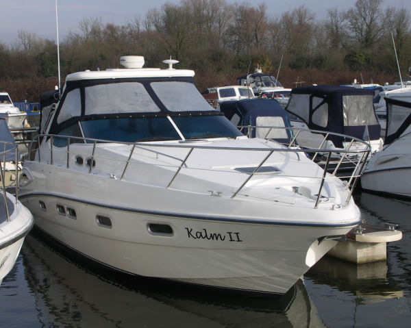 Sealine S38