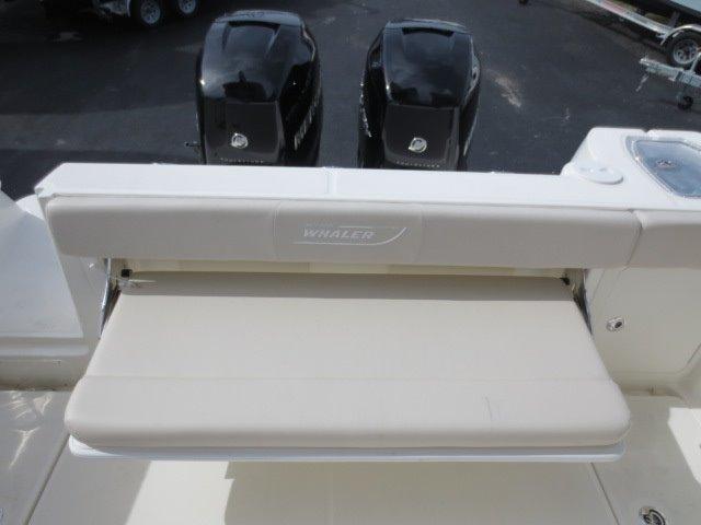 31' Boston Whaler, Listing Number 100752644, - Photo No. 8