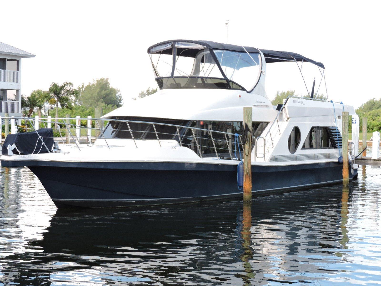 52' Bluewater Yachts, Listing Number 100752349, - Photo No. 3