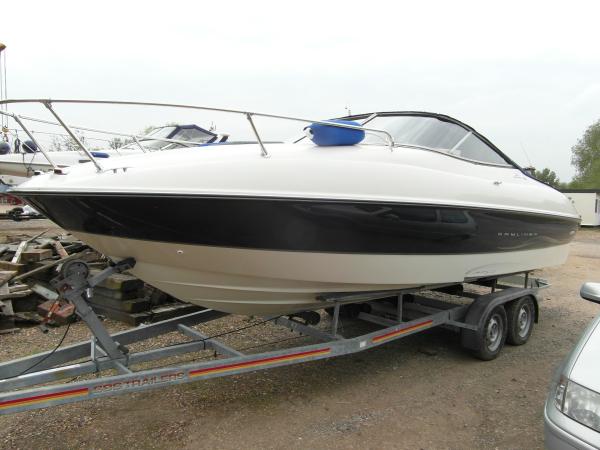 Bayliner 212 Capri